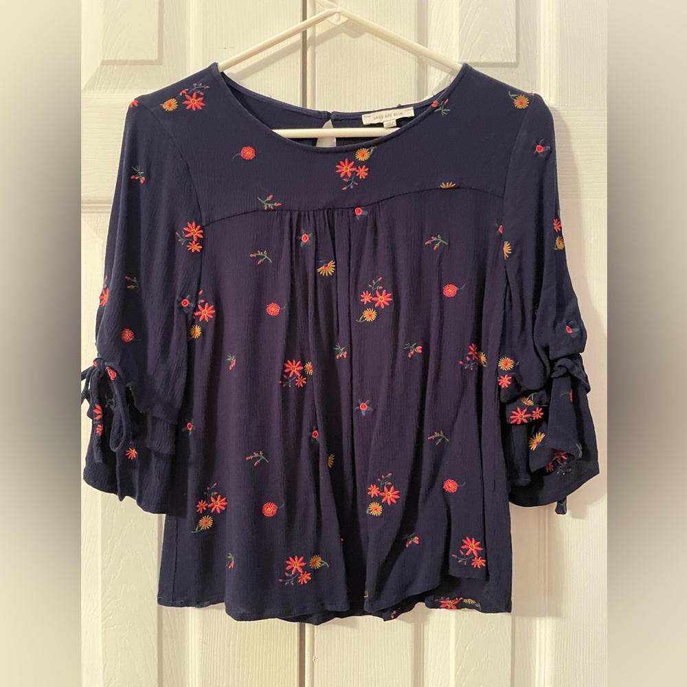 Skies are Blue boutique blouse